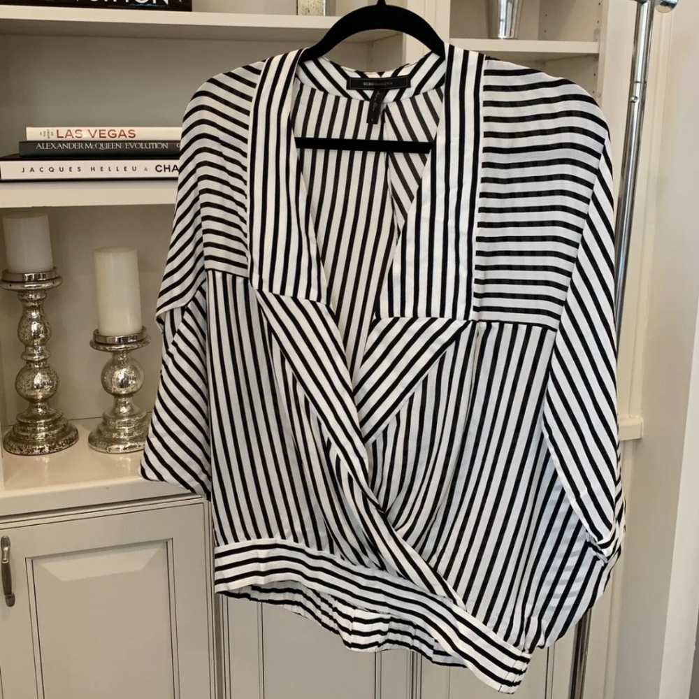 BCBG Maxazria Black Cream Striped Oversized Blouse